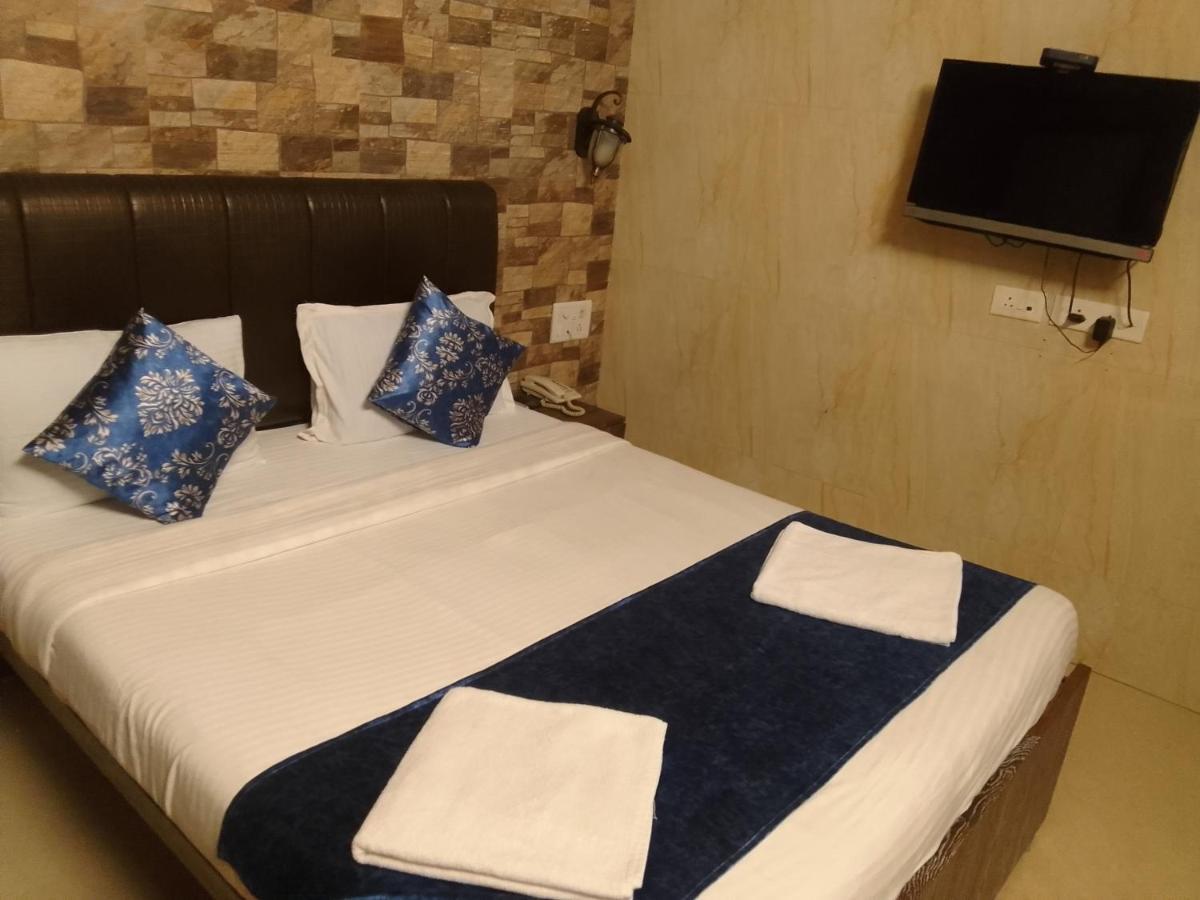 Hotel Oliver Bombay Extérieur photo